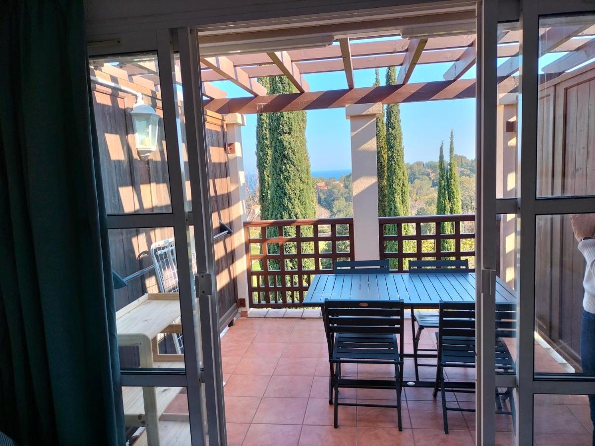 Studio 4P Vue Mer Calme Cap Esterel Saint-Raphael  Luaran gambar